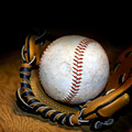 UD - Early Access to Marlins Tickets. Plus: Lollapalooza and Scotch Chocolate Bars.