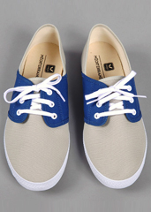 UD - Veja Mediterranee Shoes