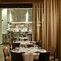 UD - Table 60, 4th & Swift