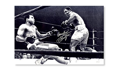 Signed Boxing Memorabilia