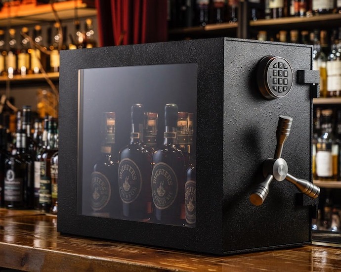 Whisky Vault mini counter safe