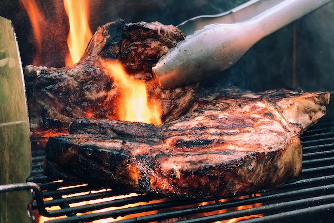 grilling pork chops