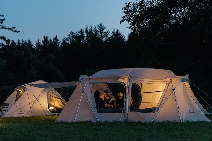 Snow Peak Campfield tents