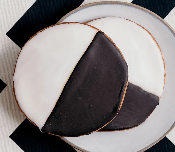 carnegie deli black and white cookies