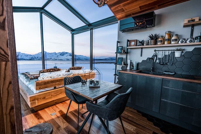Panorama Luxury in Tromso glass lodge