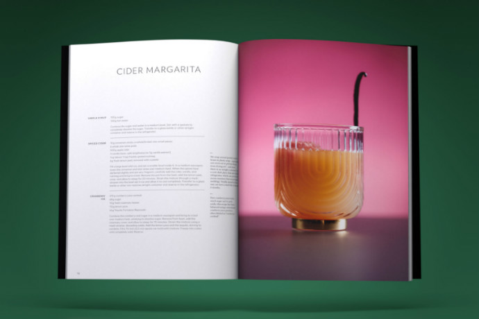 30 Holiday Cocktails To Make At Home Let The Aviary S New Book Be Your Guide