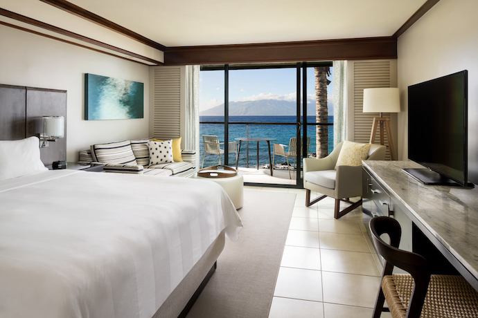 Deluxe Ocean Front Room at wailea beach resort