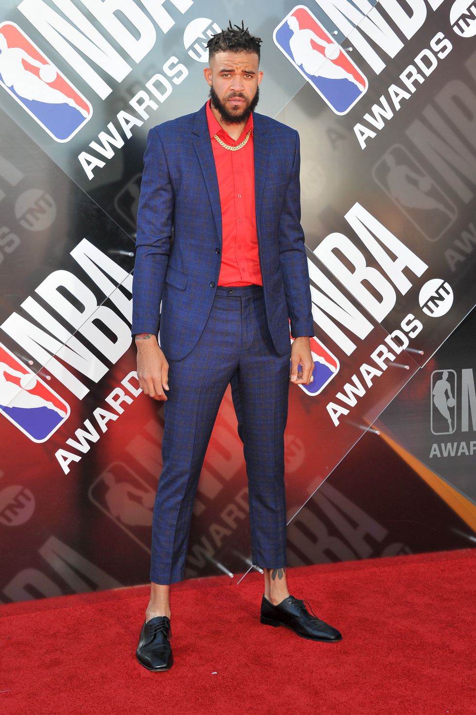 James Harden's outfit here at the NBA Awards: : r/nba