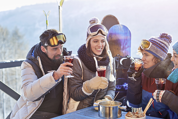 Rock the après-ski party this winter with our guide - The Manual