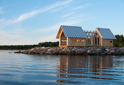 This Fully-Loaded Cabin Has Walls That Open Up to Nature