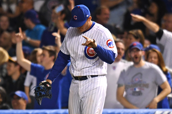 Do mlb players wear flat online brim hats