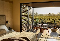 This Napa Valley Resort Offers Helicopter Tours and Falconry Lessons