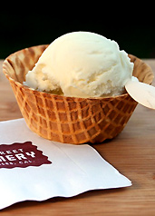 UD - Lake Street Creamery Truck