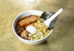 Deconstructing David Chang's Momofuku Ramen Recipe
