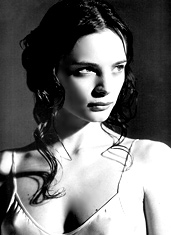 UD - Gabrielle Anwar