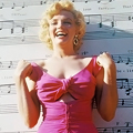 Marilyn Monroe in Three Dimensions