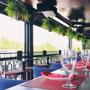 The Balcony Serves New Orleans-Style Brunch Now
